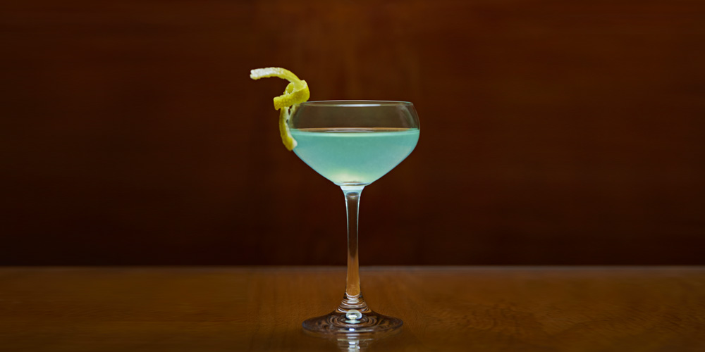Elegant service at Bar Vittoria